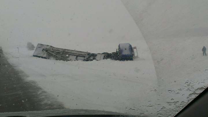 Дорожники вывезли с улиц Барнаула более четырех тысяч тонн снега