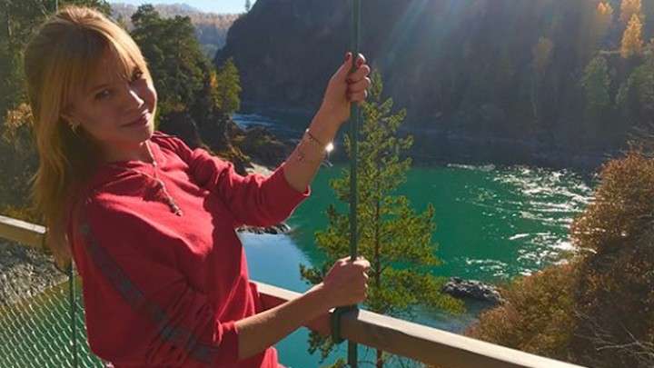 Звезда «Вечернего Урганта» Алла Михеева отдохнула на Алтае Фото №1