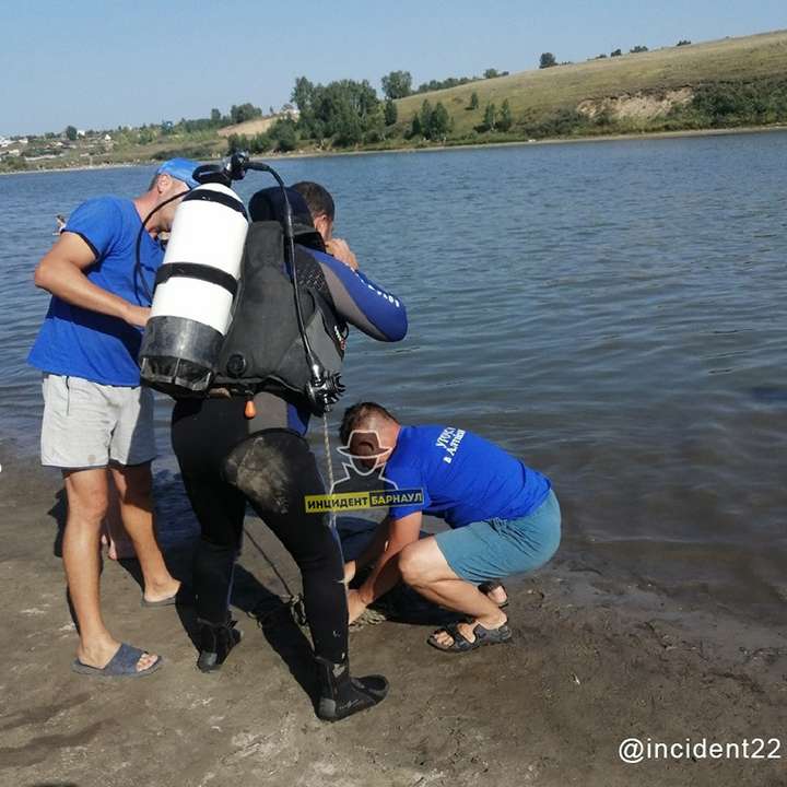 Соцсети: на озере в Казенной Заимке утонул человек Фото №4