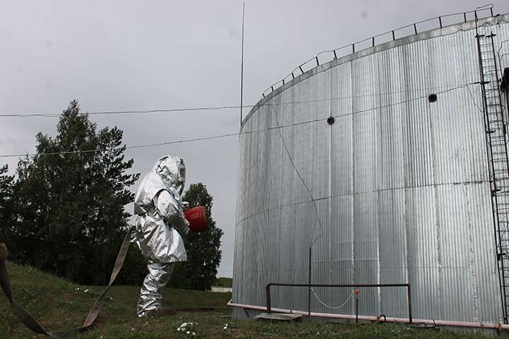 Спасатели ликвидировали условный нефтеразлив на Барнаульской ТЭЦ Фото №2