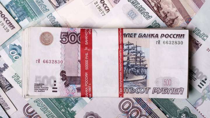 Алтайскому борцу с коррупцией предъявили обвинение в получении взятки Фото №1
