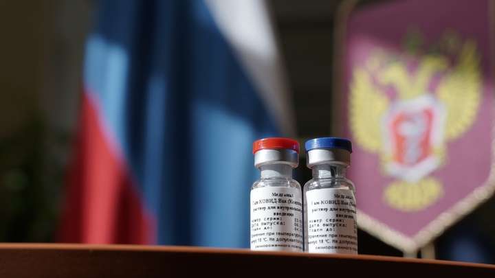 В России начинают вакцинацию от коронавируса Фото №1