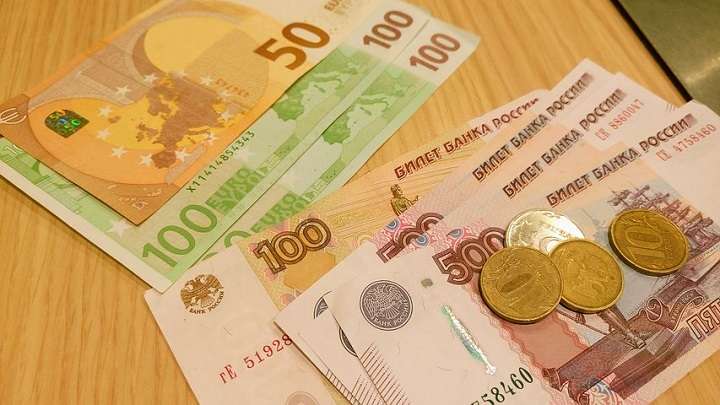 В Рубцовске судят налогового инспектора за многомиллионную аферу Фото №1