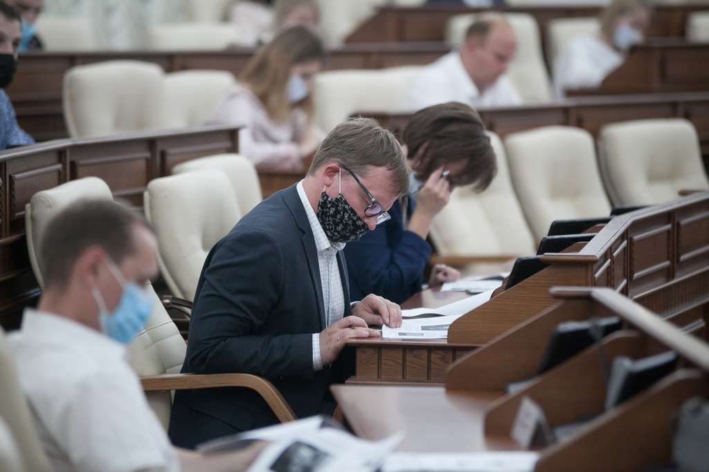 Тысячи жителей Алтайского края написали «Диктант Победы» Фото №2