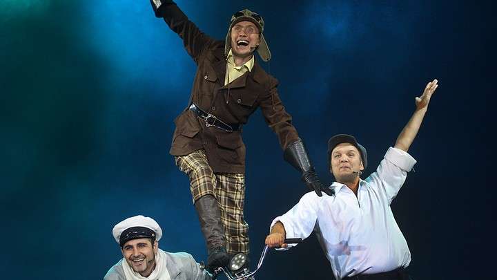 Алтайский музыкальный театр первым открылся для зрителей после пандемии Фото №1
