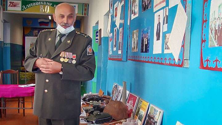 В старинном казахском ауле на Алтае по-особому отметили 75-летие окончания Второй мировой войны Фото №1
