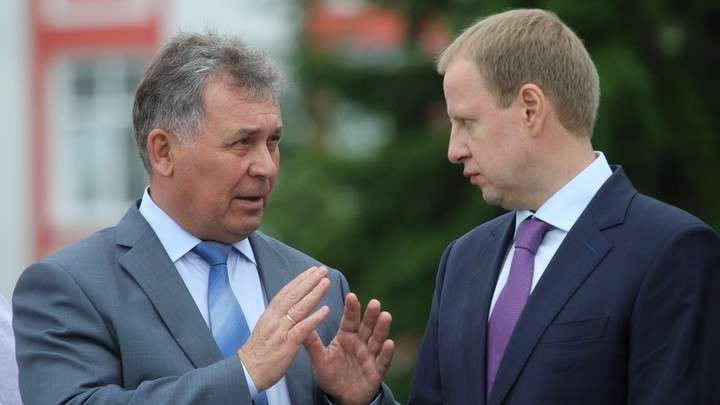 Первые лица Алтайского края поздравили работников и ветеранов лесного хозяйства Фото №1