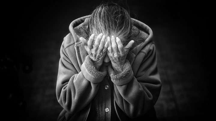 Житель алтайского села идет под суд за сексуальное насилие над пенсионеркой Фото №1