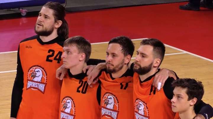 БК «Буревестник» из-за коронавируса вышел на матч… впятером Фото №1