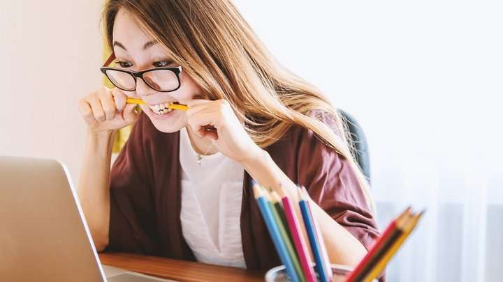 В алтайских вузах отказались пересчитать оплату за дистант Фото №1
