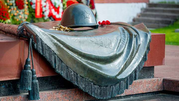В России отмечается День Неизвестного Солдата Фото №1