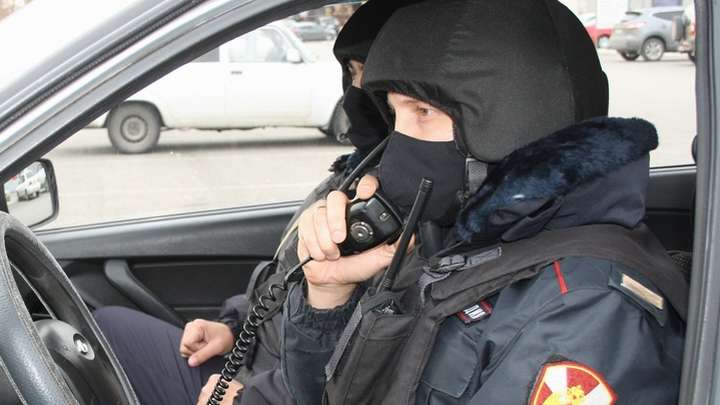 Алтайские росгвардейцы задержали «стрелка» в пивном баре Фото №1
