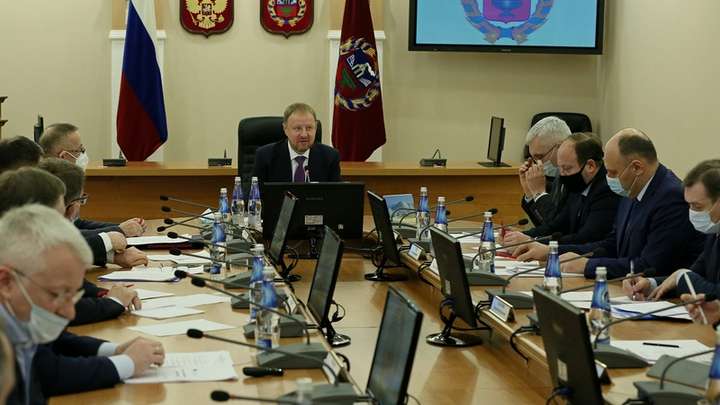 Алтайский бизнес просит снизить ставки по упрощенной системе налогообложения Фото №1