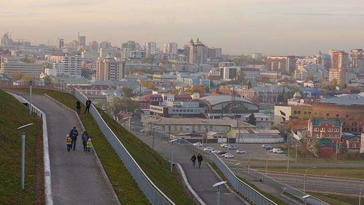 Среди городов РФ в 2020 году туристы дольше всего останавливались в Барнауле Фото №1