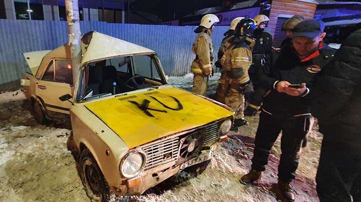 Девушка в Барнауле попала в больницу после ДТП со столбом Фото №1