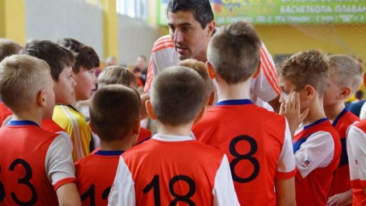 В Бийске готовятся к проведению ХХХ рождественского футбольного турнира Фото №4