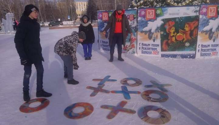 В Барнауле провели конкурсную программу «Рождественский калейдоскоп» Фото №1