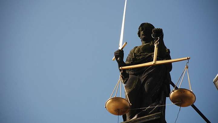 Ветеран почувствовал себя плохо на процессе по делу Навального Фото №1
