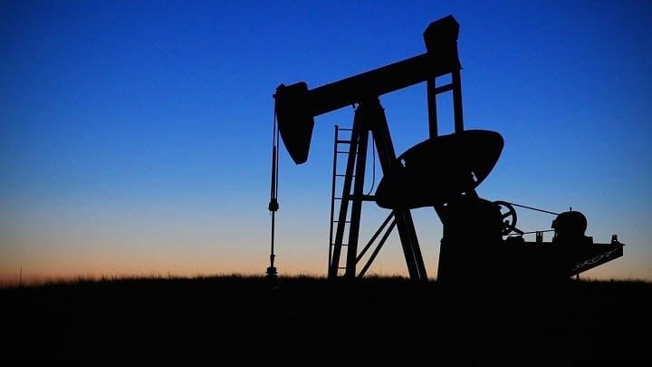 Цены на нефть выросли впервые с января прошлого года Фото №1