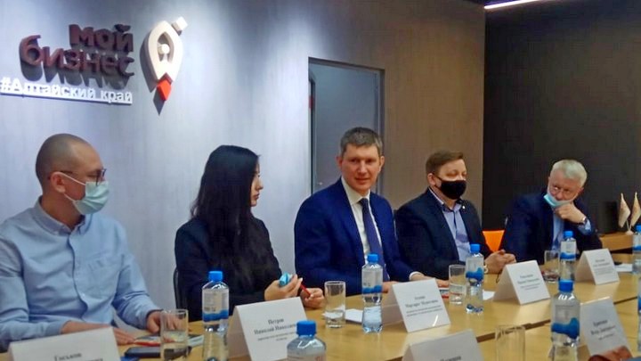 Правительство РФ завершает поддержку большинства моногородов, включая Новоалтайск Фото №1