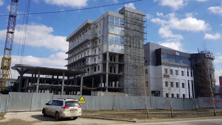 Застройщик проблемного комплекса в Барнауле избежал банкротства Фото №1