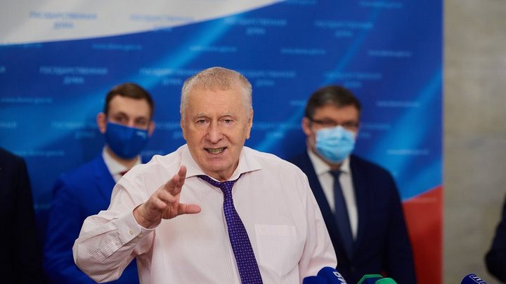 Жириновский призвал российские власти отказаться от федерализма Фото №1