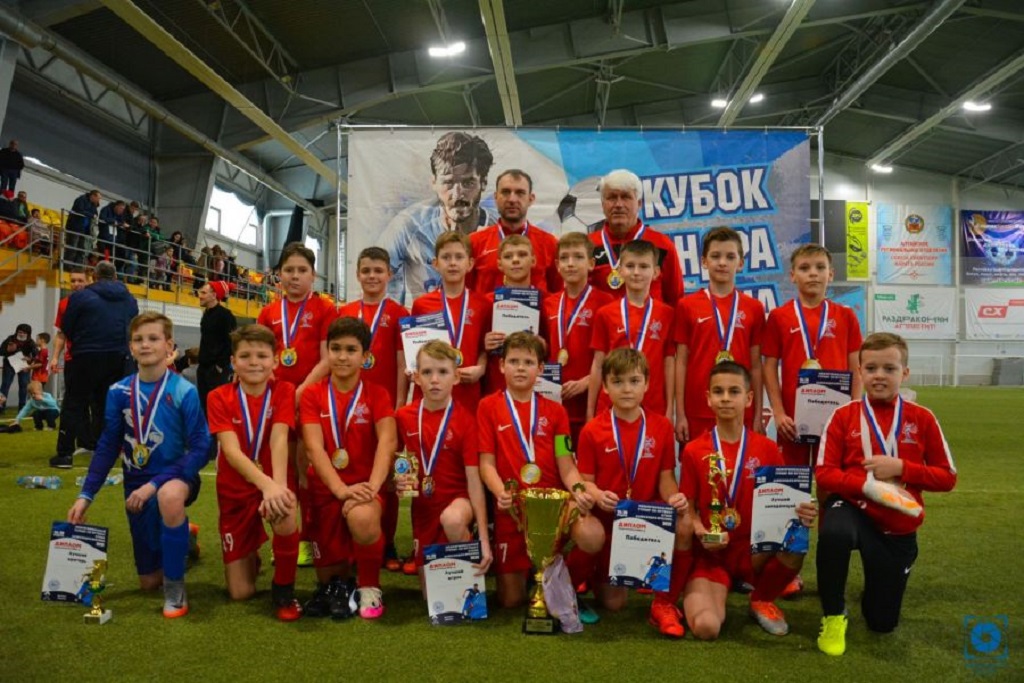 В Барнауле состоялся Кубок Александра Ерохина по футболу Фото №9