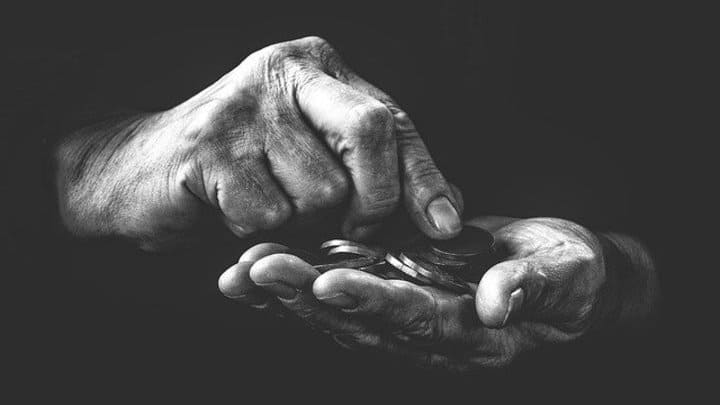 Пенсии в Алтайском крае выросли на 3,4% Фото №1