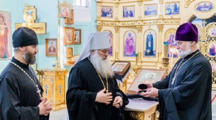 Новосибирская епархия передала в новый барнаульский храм частицу мощей Александра Невского Фото №1