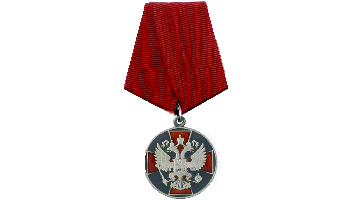 Жителей Алтайского края отметили почетными наградами Фото №1