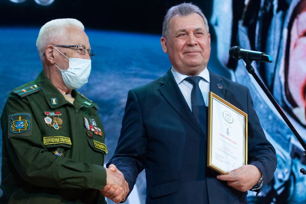 В Алтайском крае отметили 60-летие первого полета человека в космос Фото №4