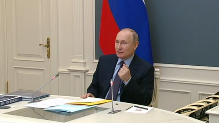Владимир Путин сделал вторую прививку от коронавируса Фото №1