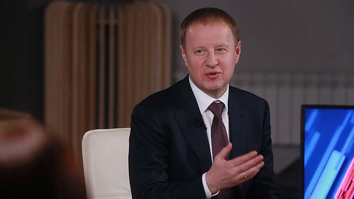 Губернатор Виктор Томенко заработал в 2020 году 8,5 млн рублей Фото №1