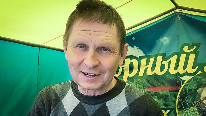 Несладкая работа. Как выживают алтайские пчеловоды Фото №1