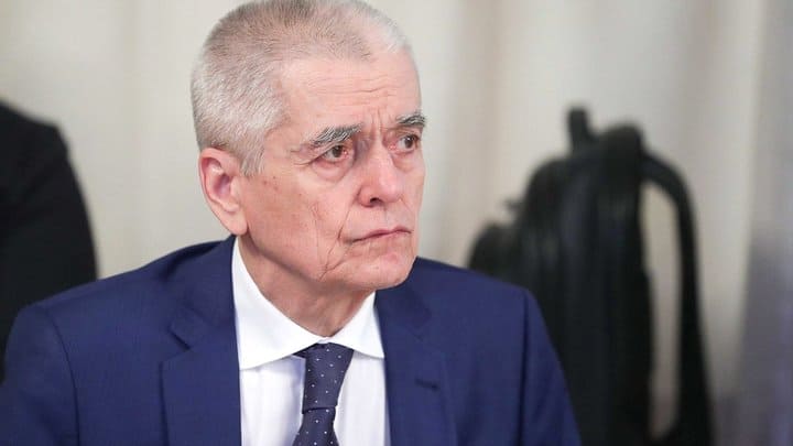 Онищенко предложил отменить выходные и праздники Фото №1