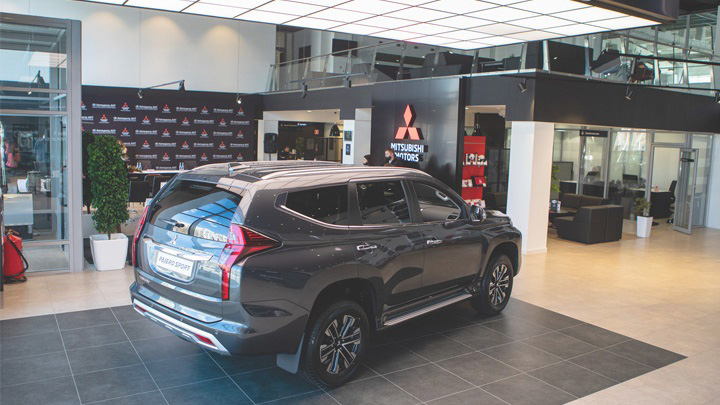 В Барнауле открыли обновленный дилерский центр Mitsubishi Motors Фото №2