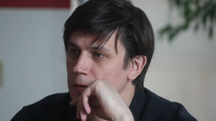 В саду Римаса Туминаса: в Барнауле начались гастроли Вахтанговского театра Фото №2
