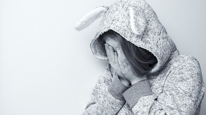 14-летнюю жительницу Барнаула, истязавшую другую девочку, задержал следователь Фото №1
