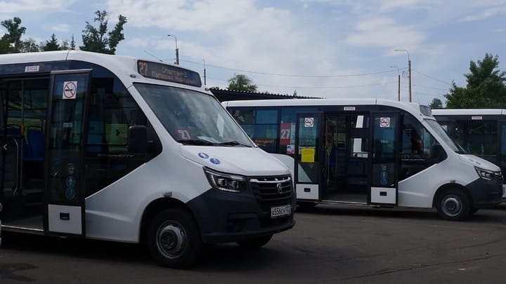 Два барнаульских перевозчика планируют повысить в июне цену за проезд Фото №1