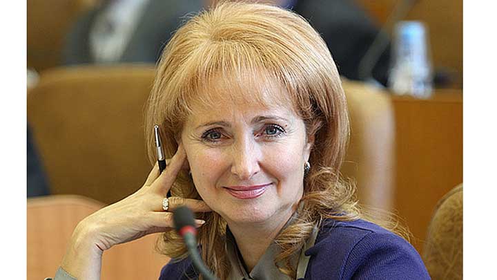 Ирина Солнцева рассказала о работе алтайского парламента в период пандемии Фото №1