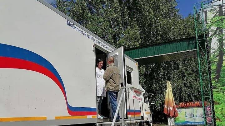 Комплекс вакцинации от COVID-19 заработал в барнаульском зоопарке Фото №1