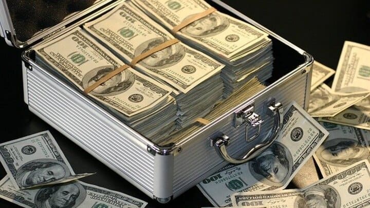 «Алтайвитамины» потребовали от фармацевтов Узбекистана 67 000 долларов Фото №1