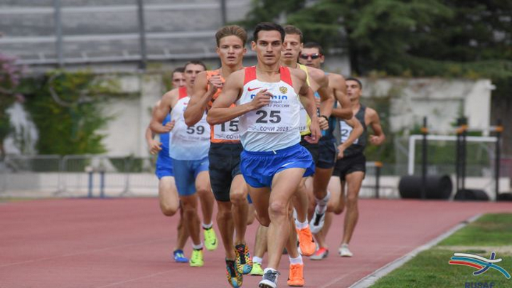Барнаулец Евгений Кунц выиграл бронзу чемпионата России и обновил рекорд края Фото №1