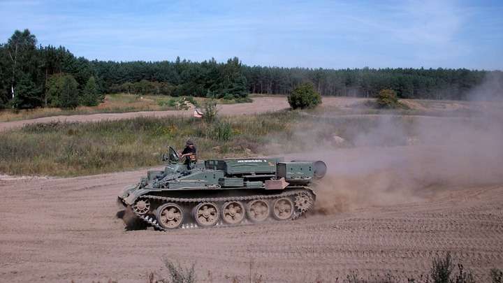 Чуйский тракт частично перекроют вечером 29 июня из-за военных колонн Фото №1