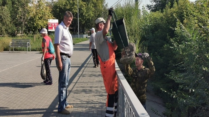 Что произошло с набережной Рубцовска после визита вандалов? ФОТО Фото №2