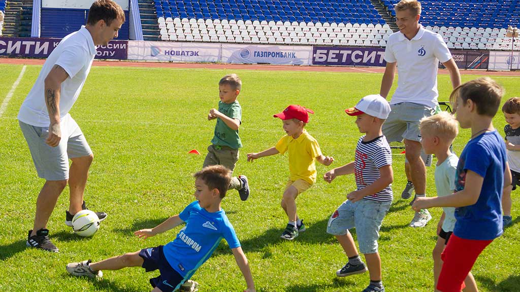 Большая динамовская вертикальная система футбола формируется в Алтайском крае Фото №1