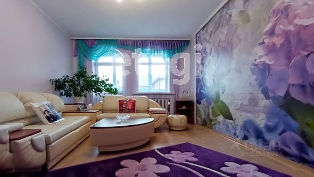 Голубой коттедж со спа-зоной продают в Барнауле за 13,5 млн рублей Фото №3