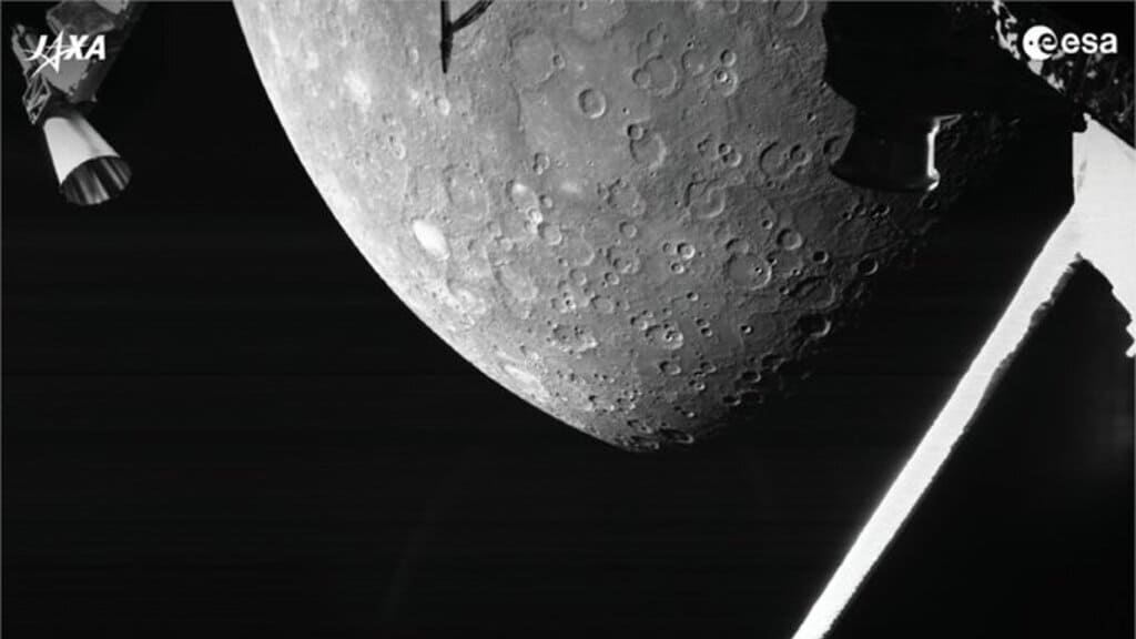 Космический зонд BepiColombo сделал новые снимки Меркурия Фото №1