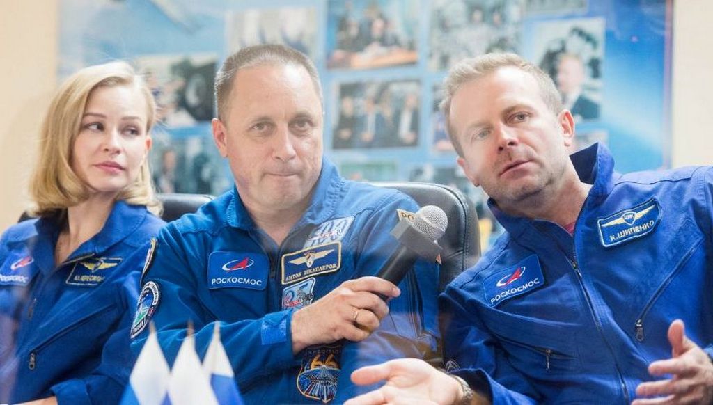 Вызов! С Байконура вылетела в космос российская киногруппа Фото №1