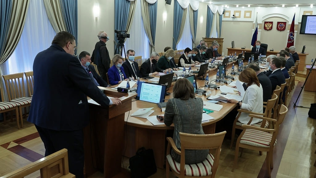 В правительстве Алтайского края обсудили развитие Алейска Фото №1